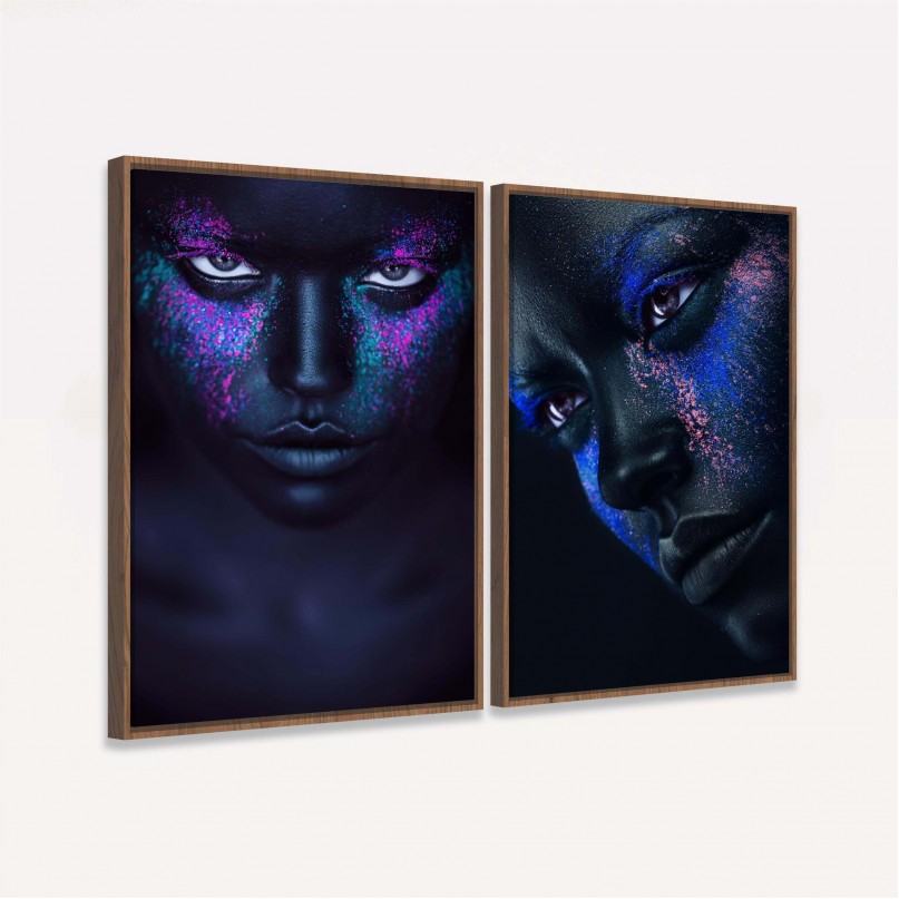Quadro decorativo Duo Mulher em Tinta Preta Detalhes em Azul