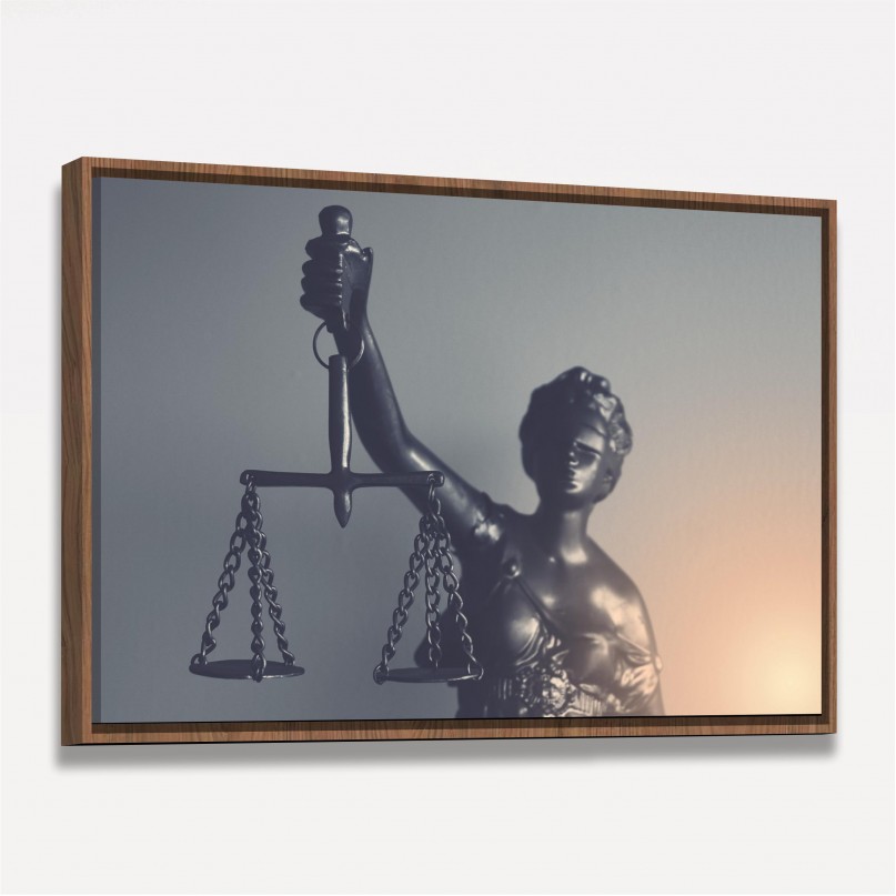 Quadro Themis Equilibrando a Balança da Justiça