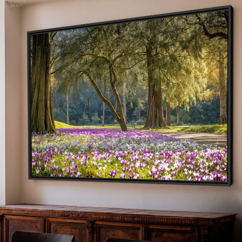 Quadro Jardim das Flores Roxas sob a Proteção das Àrvores Iluminadas