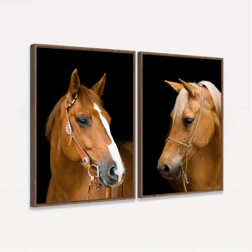 Quadro Casal de Cavalos Marrom Sobre Preto Duo Quadro Casal de Cavalos Marrom Sobre Preto Duo
