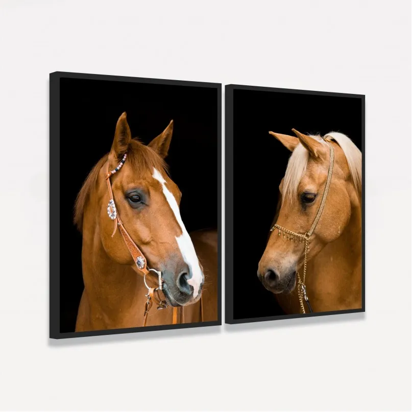 Quadro Casal de Cavalos Marrom Sobre Preto Duo Quadro Casal de Cavalos Marrom Sobre Preto Duo